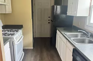 1401 E Mimosa Ave, Victoria, TX 77901 - Photo 10