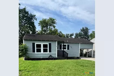 1401 E Mimosa Avenue, Victoria, TX 77901 - Photo 1