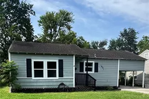 1401 E Mimosa Ave, Victoria, TX 77901 - Photo 1