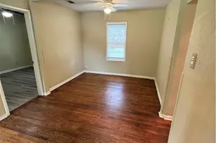 1401 E Mimosa Ave, Victoria, TX 77901 - Photo 2