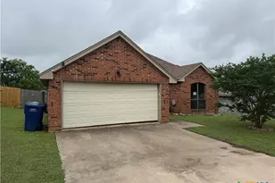 117 Benjamin Cir, Copperas Cove, TX 76522 - Photo 2
