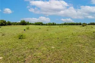 2901 and 2973 S Main St, Taylor, TX 76574 - Photo 18
