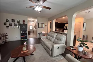 207 Cobble Stone Ct, Victoria, TX 77904 - Photo 10