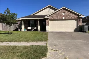 207 Cobble Stone Ct, Victoria, TX 77904 - Photo 1