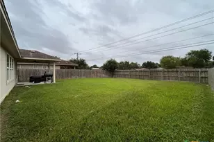 207 Cobble Stone Ct, Victoria, TX 77904 - Photo 26