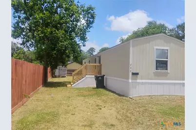209 Olive, El Campo, TX 77437 - Photo 1