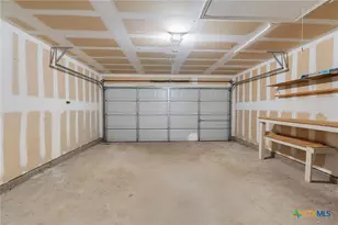 407 E Pietzsch St, Bartlett, TX 76511 - Photo 24