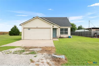 407 E Pietzsch Street, Bartlett, TX 76511 - Photo 6