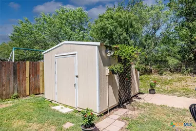 186 Talon, Luling, TX 78648 - Photo 28