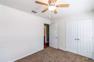 186 Talon Dr, Luling, TX 78648 - Photo 16
