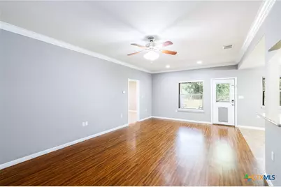 186 Talon Drive, Luling, TX 78648 - Photo 6