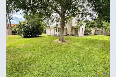 102 Tanglewood Drive, Victoria, TX 77901 - Photo 26