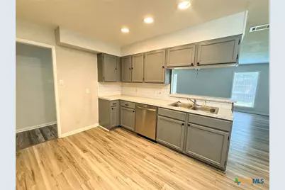 102 Tanglewood Drive, Victoria, TX 77901 - Photo 16