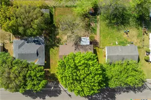 901 N Main St, West, TX 76691 - Photo 30