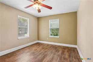 1641 Driftwood Dr, Seguin, TX 78155 - Photo 32