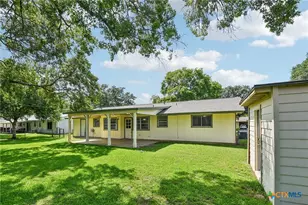 1641 Driftwood Dr, Seguin, TX 78155 - Photo 42