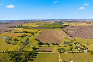 2663 W Crabb, West, TX 76691 - Photo 4
