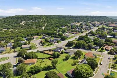 923 Hackberry Street, Copperas Cove, TX 76522 - Photo 34