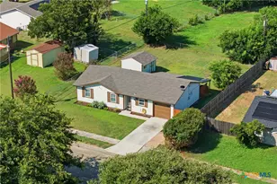 923 Hackberry St, Copperas Cove, TX 76522 - Photo 28