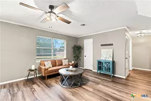 4506 Kendall Ln, Waco, TX 76705 - Photo 10