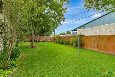 304 Tanglewood Drive, Victoria, TX 77901 - Photo 44