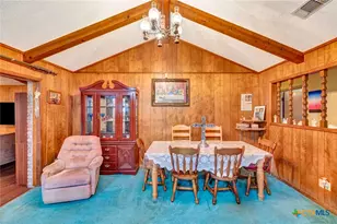 304 Tanglewood Dr, Victoria, TX 77901 - Photo 12