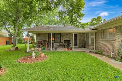 304 Tanglewood Drive, Victoria, TX 77901 - Photo 46