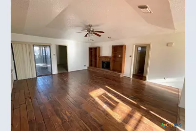 401 Highridge Cove, Killeen, TX 76543 - Photo 2