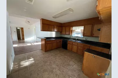 401 Highridge Cove, Killeen, TX 76543 - Photo 8