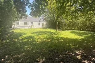 804 N 8th St, Temple, TX 76501 - Photo 10