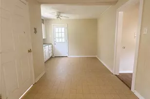 804 N 8th St, Temple, TX 76501 - Photo 4