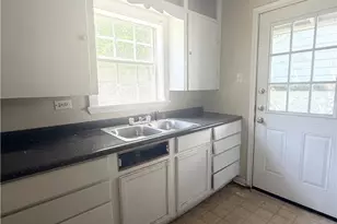 804 N 8th St, Temple, TX 76501 - Photo 16