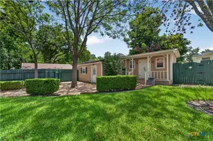 819 N 13th St, Temple, TX 76501 - Photo 40
