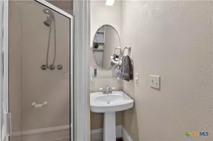 819 N 13th St, Temple, TX 76501 - Photo 20
