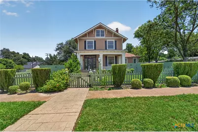 819 N 13th Street, Temple, TX 76501 - Photo 4