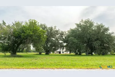 3831 Hopkinsville Road, Cuero, TX 77954 - Photo 2