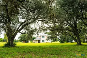 3831 Hopkinsville Rd, Cuero, TX 77954 - Photo 1