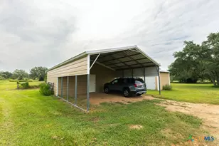 3831 Hopkinsville Rd, Cuero, TX 77954 - Photo 32