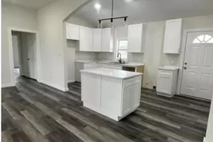 1008 N Gonzales St, Cuero, TX 77954 - Photo 8