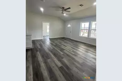 1008 N Gonzales St, Cuero, TX 77954 - Photo 6