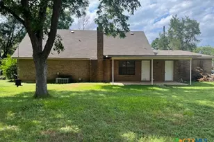 1306 Carnation Ln, New Braunfels, TX 78130 - Photo 36