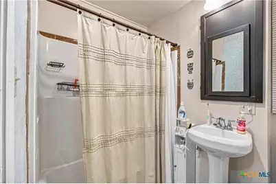 288 County Road 341, La Vernia, TX 78121 - Photo 14