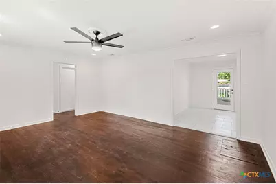 918 N 15th Street, Temple, TX 76501 - Photo 4
