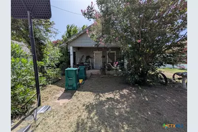 410 S 14th Street, Gatesville, TX 76528 - Photo 1