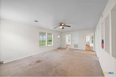 1409 W Main Street, Edna, TX 77957 - Photo 20