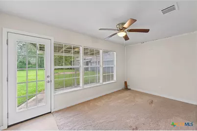 1409 W Main Street, Edna, TX 77957 - Photo 22