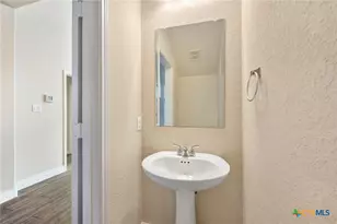 657 Vale Ct, New Braunfels, TX 78132 - Photo 26