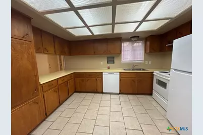 1814 Crestridge Drive, Killeen, TX 76549 - Photo 6