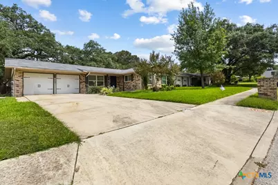 115 Da Gama, Universal City, TX 78148 - Photo 2
