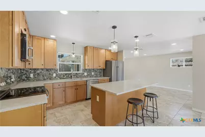 1409 Highland Drive, San Marcos, TX 78666 - Photo 6
